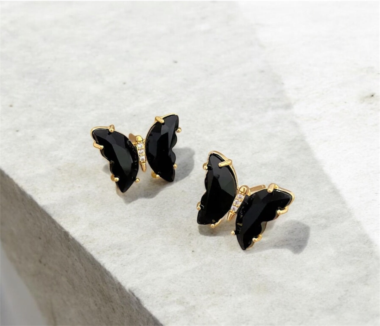 Butterfly set necklace and earrings