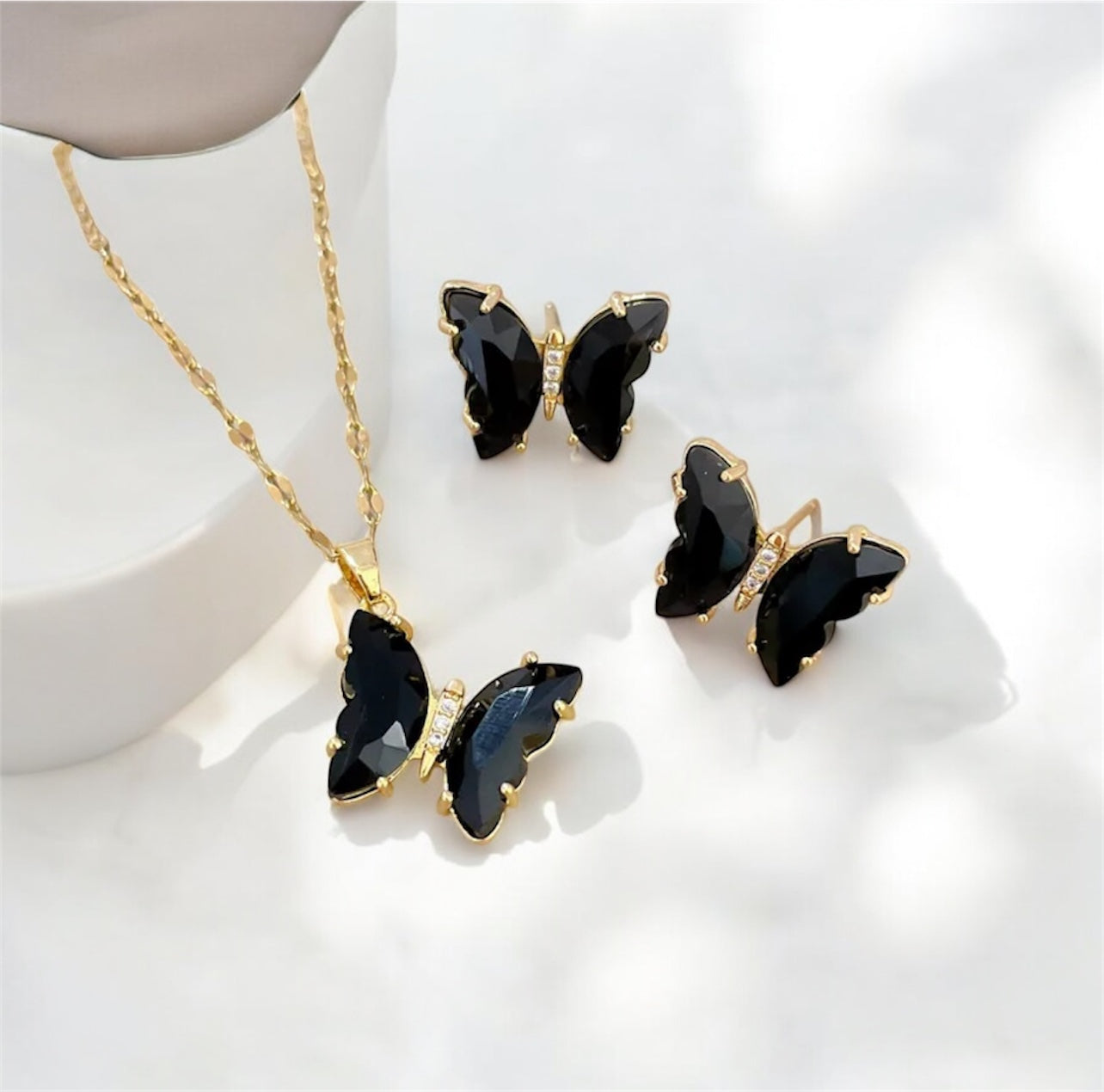 Butterfly set necklace and earrings