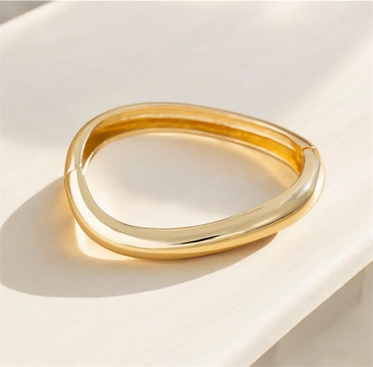 Elegantina Bangle