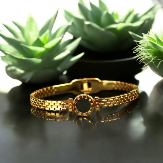 Love Bangle
